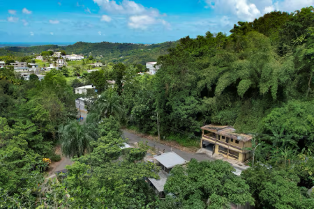 Carruzo Getaway in the Mountains_1_airbn host in Puerto Rico